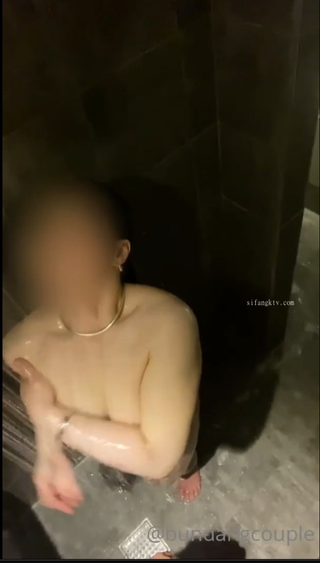 国产AV 91制片厂 91MS008 36D巨乳淫女的肉体情欲 91新人